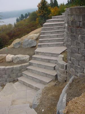 Flagstone Staircase with Retaining Wall